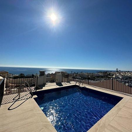 Tiyoweh Apartment Nerja Ngoại thất bức ảnh