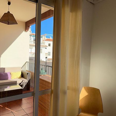 Tiyoweh Apartment Nerja Ngoại thất bức ảnh