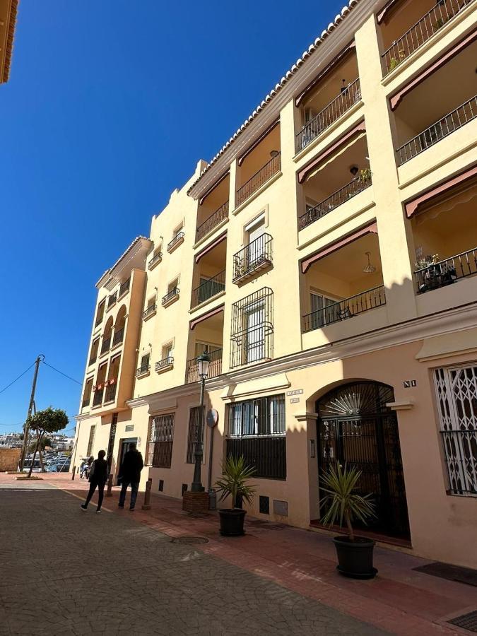 Tiyoweh Apartment Nerja Ngoại thất bức ảnh